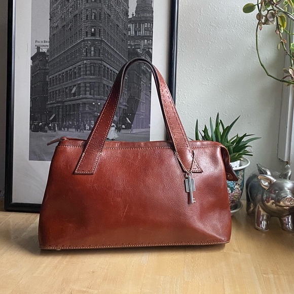 Fossil Cognac leather doctor style bag - Picture 11 of 16